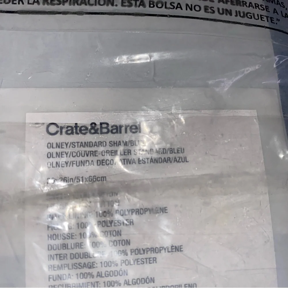 NWT Crate & Barrel Olney Standard Sham 20” X 26” in Blue